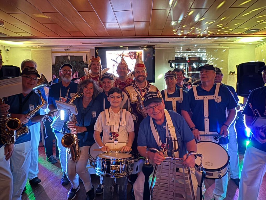 77c619aa-cb6b-4052-bd51-38804729bfa4